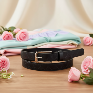 Cinturón de cuero PU con relieve de corazón de 3.3 cm de ancho con hebilla metálica para mujer, accesorio de moda. - Product Image 2