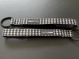 Accesorios para Pilates Reformer, Correas Dobles de Tela y Nylon con Diseño Houndstooth en Blanco y Negro, <span class=keywords><strong>INIKO</strong></span> R0202424 para Estudios - Product Image 3