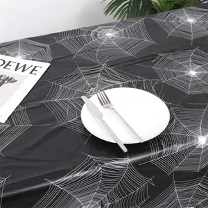 هالوين سماط الأسود العنكبوت الويب مفارش المائدة ، 54 بوصة * 108 بوصة البلاستيك حجم مفرش طاولة كبيرة