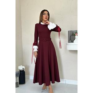 Robe de soirée bordeaux coupe trapèze avec manches contrastantes, taille naturelle, coupe confortable - Product Image 5