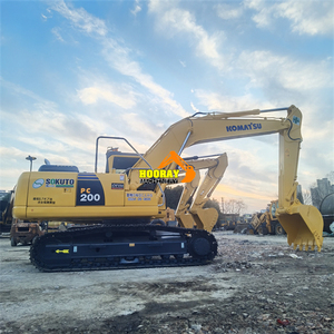 Excavatrice Komatsu PC200-8 d'occasion de haute qualité, 20 tonnes, faible nombre d'heures, état d'origine, Japon, hydraulique sur chenilles - Product Image 4