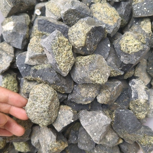 Péridot Brut 3.42 Carats - Haute Loire, France (pierre Naturelle)