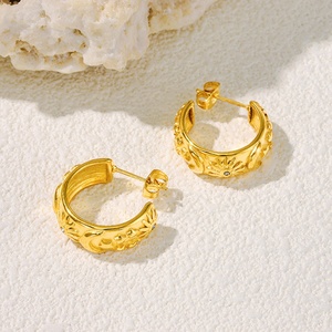 Bijoux plaqués or 18 carats, imperméables, de luxe, en forme de CC, vintage, en relief, boucles d'oreilles africaines pour femmes - Product Image 4