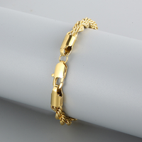 Bracelet en acier inoxydable plaqué or 18 carats pour homme, style hip-hop, avec chaîne torsadée et fermoir mousqueton