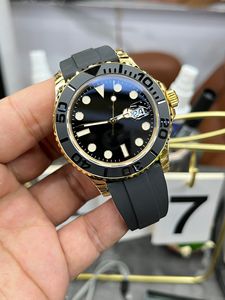 Reloj de Lujo Estilo V3 de ARF Factory en Oro |   Reloj de Diseño para Hombre con Correa de Goma - Product Image 2