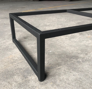 Design audacieux et minimaliste look élégant salle de bain Mobilier de salle de bain noir et blanc Support de lavabo en métal - Product Image 3