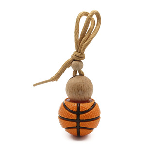 Difusor de Aroma para Auto Recargable de Silicona con Forma de Balón de Fútbol, Botella de Vidrio Vacía Colgante de 6 ml, Ambientador para Auto, Perfume para Auto de 6 ml - Product Image 1