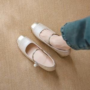 รองเท้าสไตล์ฝรั่งเศสย้อนยุคแบบแมรี่เจน สีขาวแชมเปญ ส้นหนา สายรัดหัวเข็มขัดเดี่ยว รองเท้าเพิ่มความสูงสำหรับผู้หญิง - Product Image 2