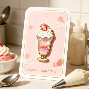 Badge en métal au design de dessin animé mignon, épinglette en émail à paillettes liquides et sable mouvant effet milk-shake, épinglettes personnalisées à sable mouvant, vente en gros - Product Image 3
