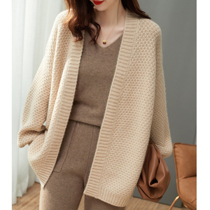 Versátil cor sólida malha <span class=keywords><strong>cardigan</strong></span> outono e inverno novo estilo elegante casaco solto e preguiçoso temperamento camisola das mulheres - Product Image 1