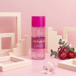 Brume Corporelle Premium Parfumée aux Fleurs Fraîches Longue Durée pour Femme - <span class=keywords><strong>Série</strong></span> Semaine Usage Quotidien - Product Image 1