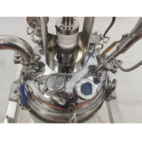 Cuve de réaction à double paroi en acier inoxydable de 10 L personnalisée avec moteur pour la recherche chimique en laboratoire