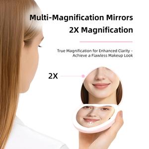 Miroir cosmétique de poche compact à double face en forme de cœur avec éclairage LED et grossissement 2X - Product Image 2