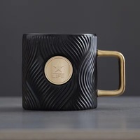 Tasses en céramique avec assiettes en cuivre gaufré Tasses à café pour couples Cadeaux personnalisés avec poignée en or et tampon logo personnalisé