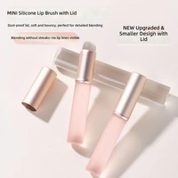 Aplikator Bibir Silikon Portabel dengan Tutup Anti Debu, Kuas Pencampur Bibir Higienis Mudah Dibersihkan, Alat Kosmetik Mini untuk Perjalanan