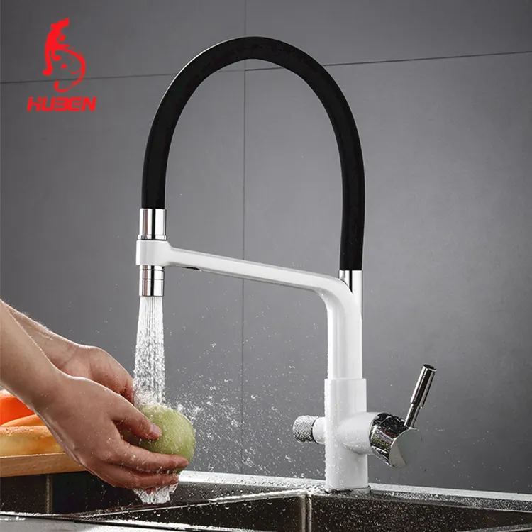 Moderna gru filtrata in bianco e nero per cucina tirare fuori a spruzzo 360 di rotazione acqua rubinetto tre vie lavello miscelatore