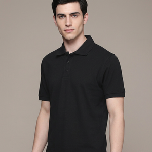 เสื้อโปโลแขนสั้นสีดำสำหรับผู้ชาย ผ้าคอตตอนปิเก้สีพื้น สวมใส่สบาย ทรงปกติ ดีไซน์กระดุม ผ้าถักกันยับ - Product Image 1