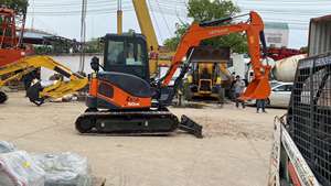 Mini-pelles sur chenilles Hitachi ZX50 ZX55 ZX60 d'occasion en bon état, 5 tonnes, moteur, pompe, faible nombre d'heures de fonctionnement, composants hydrauliques principaux - Product Image 4