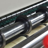 Machine de découpe automatique de rouleaux de papier, contrôlée par PLC, avec moteur électrique robuste pour le papier