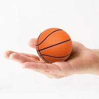 Ballon de water-polo en caoutchouc mini 6 cm en gros pour jouet de piscine, cadeau promotionnel d'entreprise, logo personnalisé