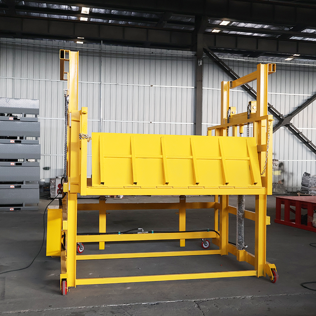 3 Ton Load Capacity High Manganese Steel Mobile Hydraulic Container Truck Loading Unloading Lifting Platform 1700mm Lifting