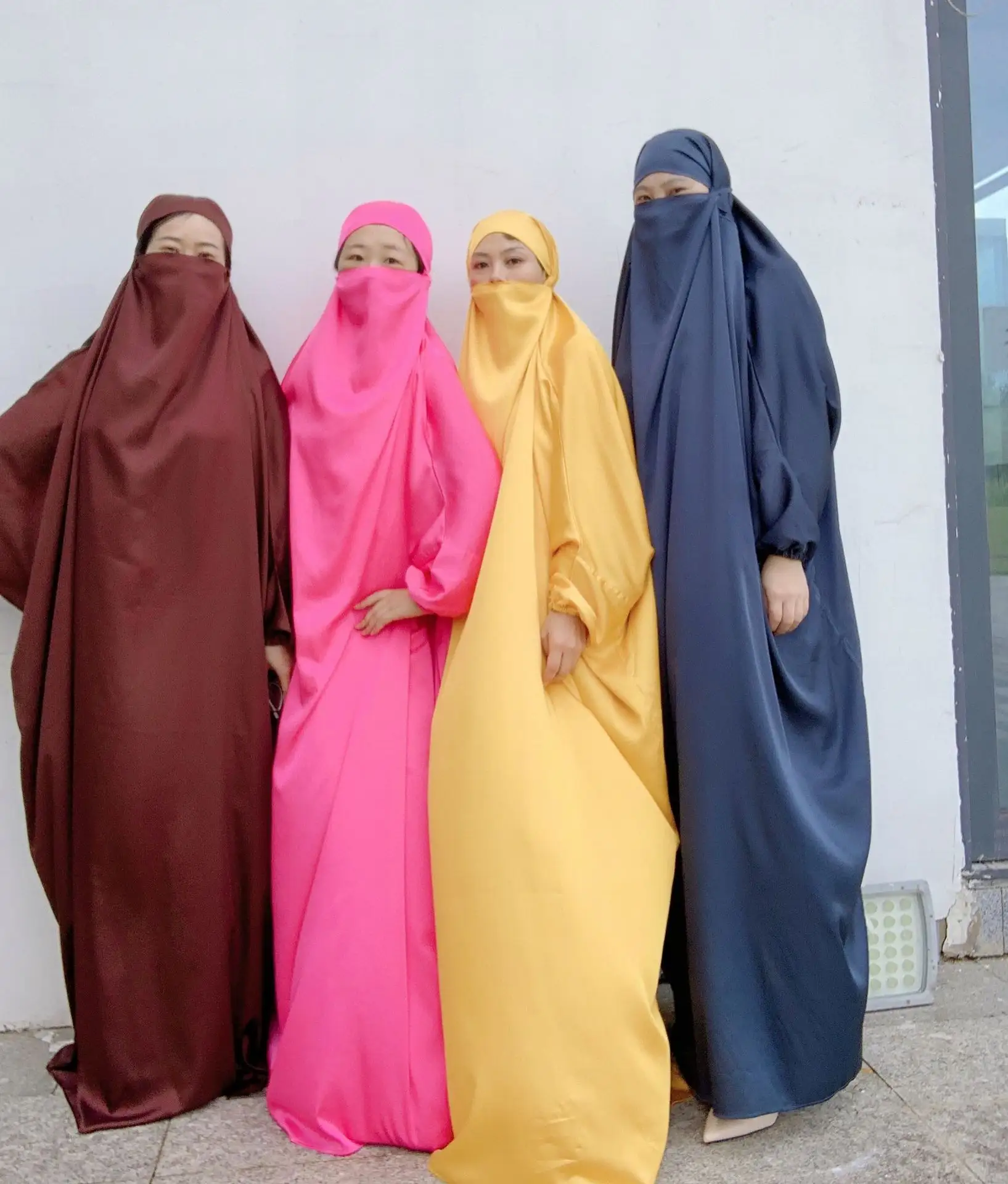 Abaya ชุดเดรสยาวเข้ารูปสำหรับผู้หญิงมุสลิม,แบบสวมศีรษะเอวสูงคอกลมสีพื้นชุดเดรสอาบายา Dubai หนึ่งขนาด