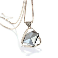 Collier pendentif chic en alliage de zinc noir avec motif couple enlacé - Idéal pour les fêtes, alliage de zinc, collier pendentif N2603265