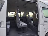 VENTES FLASH pour Toyota Hiace Mini Van d'occasion, toit haut, 2.5L, boîte manuelle, 15 places