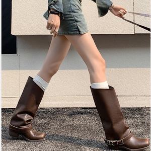 Botas de media pantorrilla ajustadas, modernas y versátiles para mujer, para otoño e invierno, con tacones gruesos. - Product Image 4