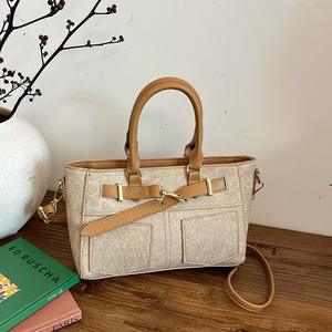 Sac à bandoulière grande capacité au design de niche personnalisé, sac à main élégant haut de gamme - Product Image 2