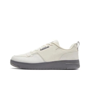 Baskets basses personnalisées pour hommes et femmes, en cuir, avec lacets, doublure en maille respirante recyclée, tendance mode durable, PU - Product Image 2