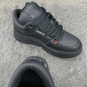 Chaussures de basket-ball pour hommes de haute qualité, en maille noire, respirantes, classiques, élégantes, décontractées, avec logo original - Product Image 5