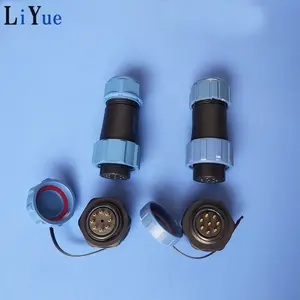 IP68 waterproof circular In-line female cable connector