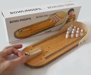 لعبة طاولة البولينج الصغيرة ، ألعاب مبتكرة خشبية للأطفال لعبة ممتعة خشبية صلبة للوالدين والطفل