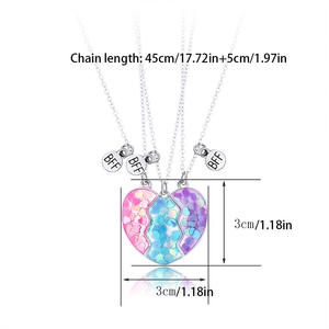 Collier d'amitié magnétique pour 3 filles |   Ensemble de pendentifs en forme de cœur assortis |   Colliers BFF, cadeaux pour sœurs / meilleures amies - Product Image 6