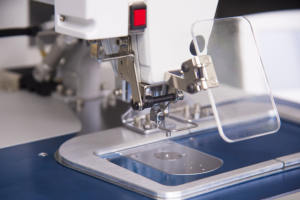 HUAMEI Offre Spéciale et pas cher frère type 326G MOTIF ceintures de sécurité de la <span class=keywords><strong>machine</strong></span> <span class=keywords><strong>à</strong></span> <span class=keywords><strong>coudre</strong></span> <span class=keywords><strong>machine</strong></span> <span class=keywords><strong>à</strong></span> <span class=keywords><strong>coudre</strong></span> sac étiquette de <span class=keywords><strong>machine</strong></span> montre bande - Product Image 4