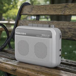 Reproductores de Casete Retro Personalizados, Reproductor Portátil Vintage con Conector para Auriculares y Dos Altavoces - Product Image 2