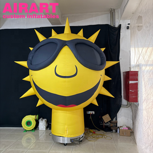 Décoration de fête comprenant un soleil gonflable jaune, une boule gonflable en forme de soleil souriant avec des lunettes noires - Product Image 4