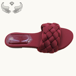 High-quality Fashionable Flat <b>Summer</b> New Design Women's Sandals - Flip-flops - for Wearing Outside on the Beach - Product Image 4