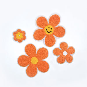 Parches bordados de tela de rizo de flores pequeñas en stock a la moda y de moda, parches de ganchillo flor, parches de tela - Product Image 3