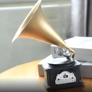 Patung kecil Model fonograf emas Retro, dekorasi kantor rumah cantik kerajinan hadiah pabrik langsung Amerika