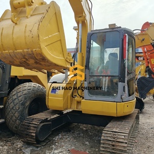 Excavatrice compacte Komatsu de haute qualité de 7 tonnes, d'occasion, à faible nombre d'heures de fonctionnement, modèle PC78US, pour travaux de construction à petite échelle - Product Image 6