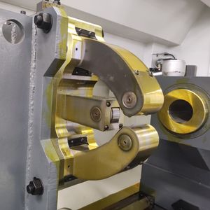 Prodotto affidabile 500mm diametro di tornitura in metallo filettatura convenzionale macchina automatica letto piatto Cnc tornio per la vendita - Product Image 5