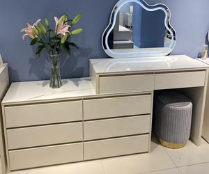 Table de toilette <span class=keywords><strong>vintage</strong></span> en gros de l'usine Jingtong avec miroir et lumières LED flottantes - Product Image 1