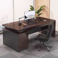 Bureau de direction moderne et élégant haut de gamme, table d'écriture et d'ordinateur individuelle pour dirigeant, mobilier de bureau.