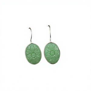 Pendientes Colgantes de Plata de Ley 925 con Gema Verde de Jade Aventurina Ovalada Tallada a Mano, Proveedor Mayorista - Product Image 1