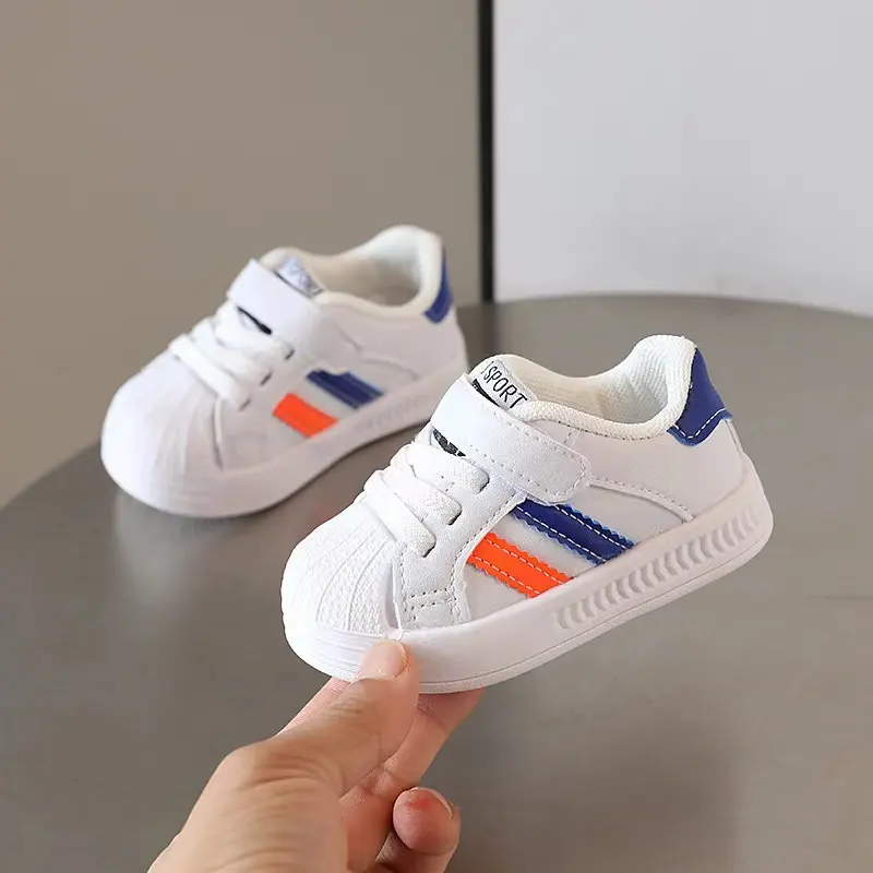 Klasik erkek basit trend sneakers çocuk yumuşak tabanlar rahat kaymaz rahat ayakkabılar erkek ve kız bebek ayakkabısı