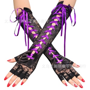 Gants en maille résille demi-doigts noirs pour femmes avec lacets et rubans pour les soirées dansantes et les occasions spéciales - Product Image 2