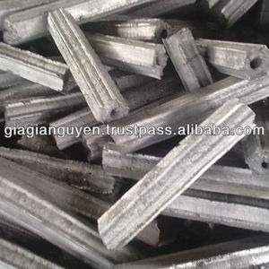 Vente en gros de briquettes de sciure de bois dur Charcoal-BBQ Utilisation à faible teneur en cendres 2% haute calorie 8000J - Product Image 2