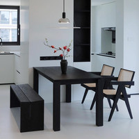 Ensemble de table et chaises rectangulaires minimalistes en bois massif noir style Wabi-sabi Chazhi Feng, personnalisable pour la maison et le bureau